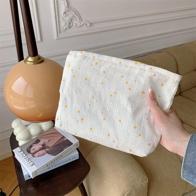 PAZIMIIK Floral Makeup Bag Large Cotton Zipper Pouch for Purse Travel Canvas Make Up Organizer for Women Cosmetic,Daisy Beige