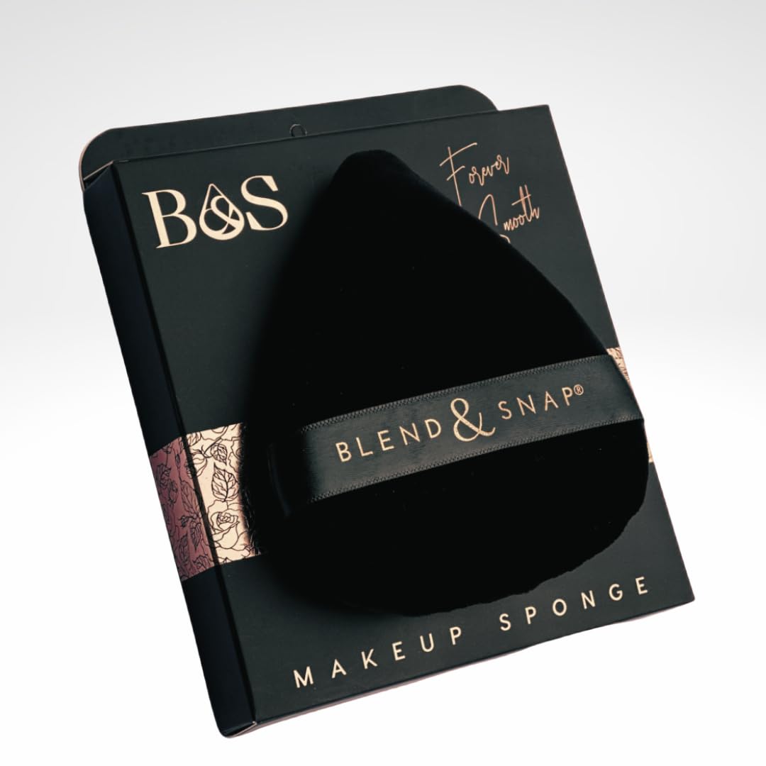 BLEND & SNAP Large Velour Triangle Makeup Puff for Smooth & Flawless Coverage – Blotting Sponge for Foundation & Concealer / Powder Press Pad – Precision Tip for Easy Application – Makeup Artist