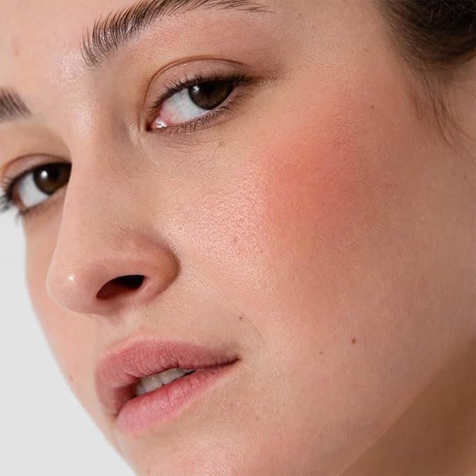 Revolution Beauty, Blusher Reloaded, Pressed Powder Face Blusher, Highly Pigmented & Long Lasting Formula, Rose Kiss, 0.26 Oz.