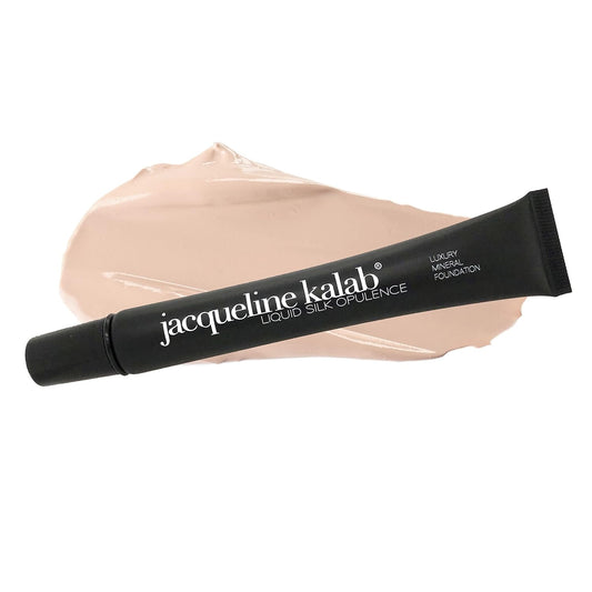 Liquid Silk Opulence Luxury Mineral Foundation GOLDEN TAN