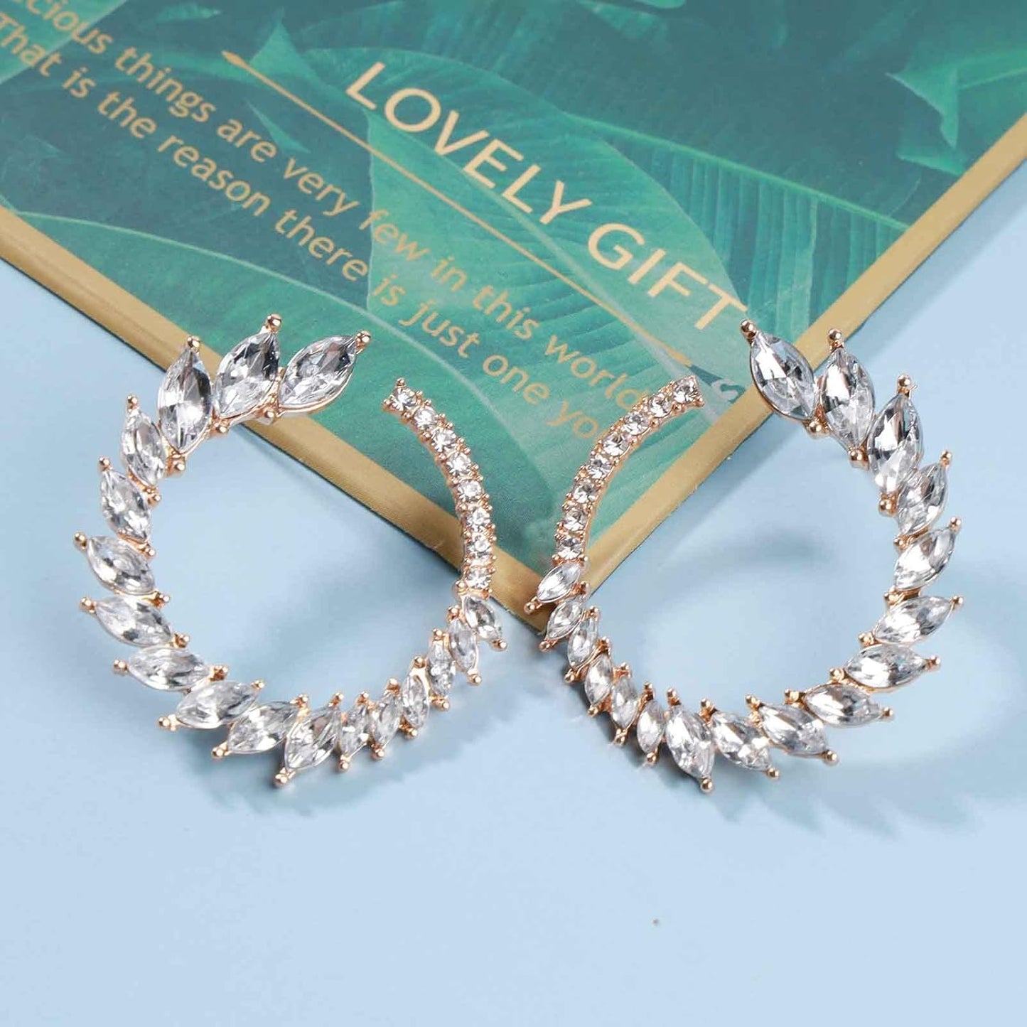 Vintage Rhinestone Hoop Earrings Gold Round Circle Studs Earrings Bright Crystal Earrings Bling Wedding Earrings Jewelry for Women and Girls