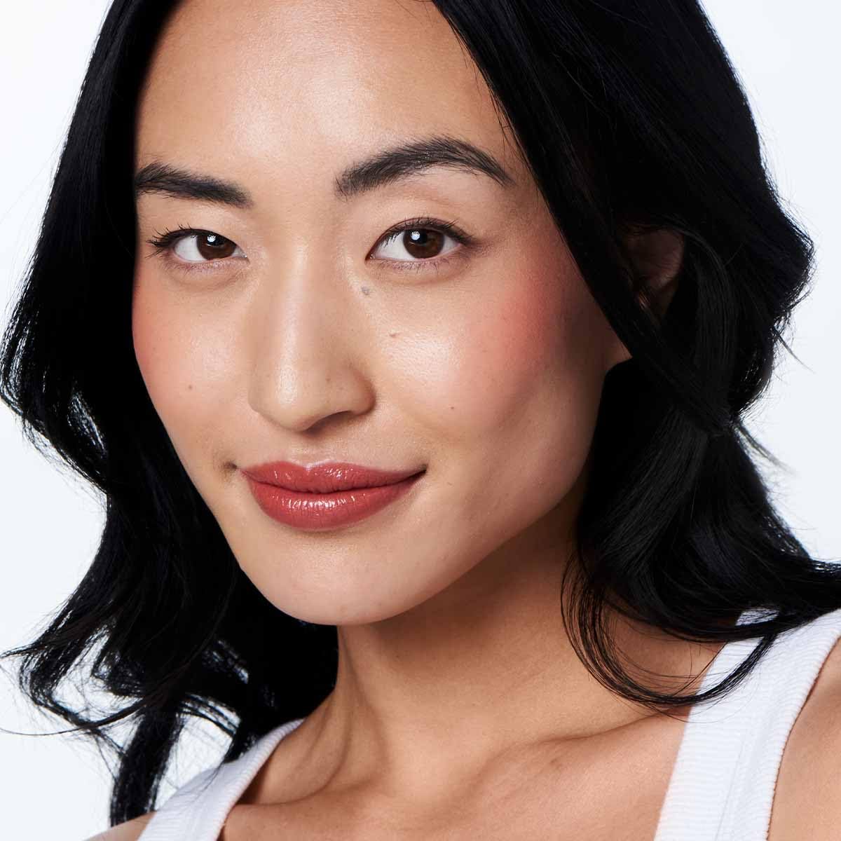 Effortless Lips 3-in-1 everyday sheer-buildable lip formula (Poppy, 0.06oz)