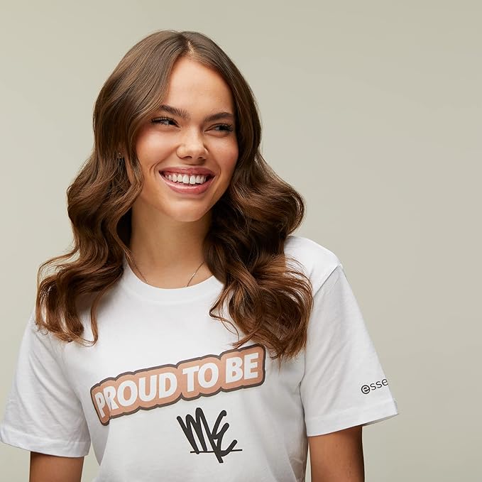 essence cosmetics Pretty Natural hydrating foundation 24h long lasting makeup 30ml (100 Warm Caramel)