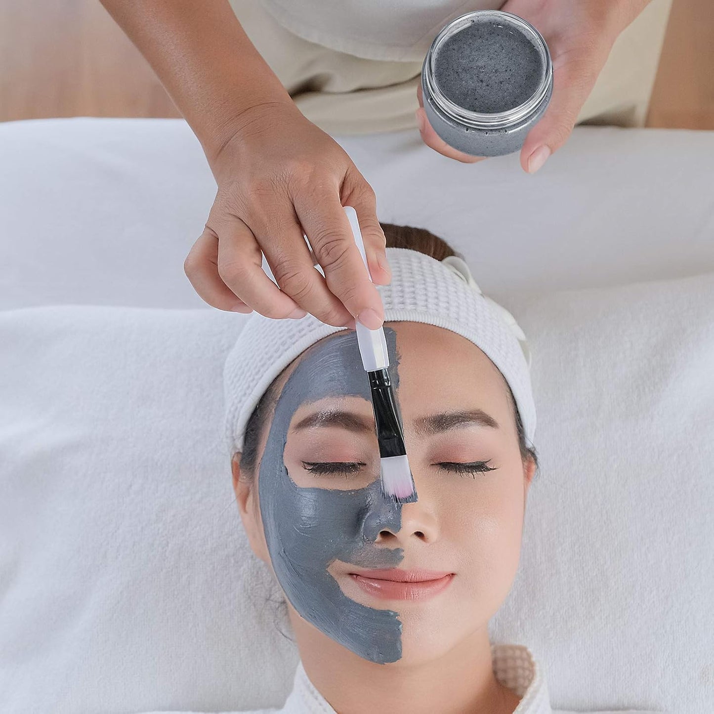 ﻿Eternal Moment 36 Pack 2 OZ Plastic Jars Round Clear Cosmetic Container Jars with Lids, Perfect for Lotion, Cream, Ointments, Makeup, Eye Shadow, Rhinestone, Samples, Pot, Travel Storage