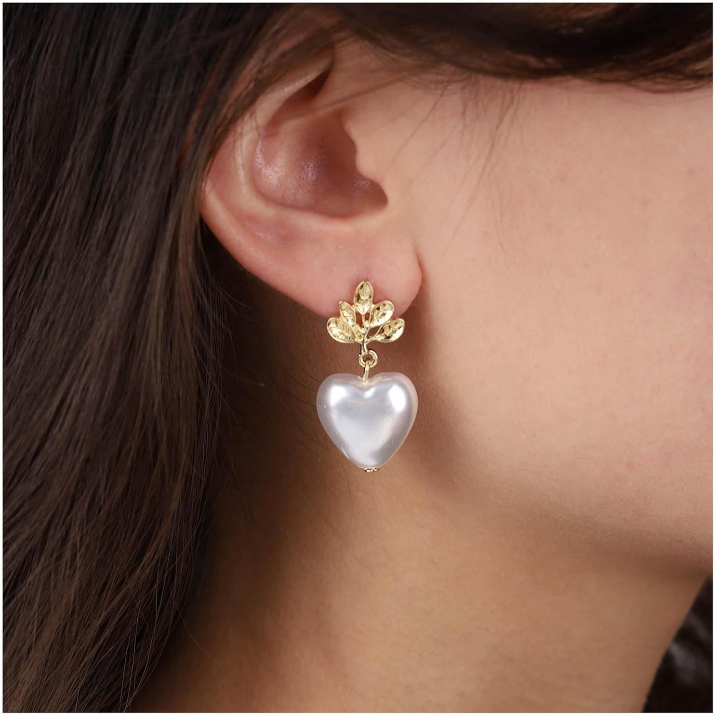 Vintage Pearl Heart Drop Earrings Gold Leaf Pearl Earrings White Pearl Heart Earrings Bridal Pearl Stud Earrings Jewelry for Women