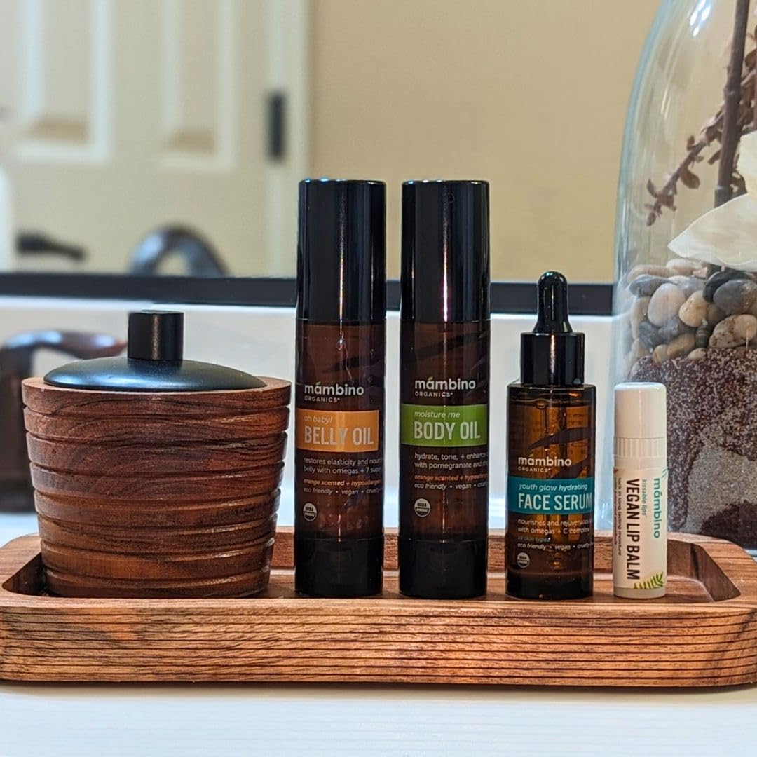 Mambino Organics Bun in the Oven Kit – All Natural Skincare Set for Pregnant Women – Anti-stretch mark, Body Moisturizer, Lip Balm Gift Pregnancy Gift Set for First time Moms