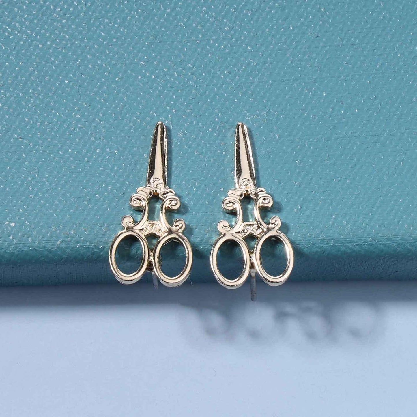 Punk Scissors Stud Earrings Gold Barber Earrings Minimalist Petite Earrings Personalized Earrings for Women and Girls Hair Stylist Gifts