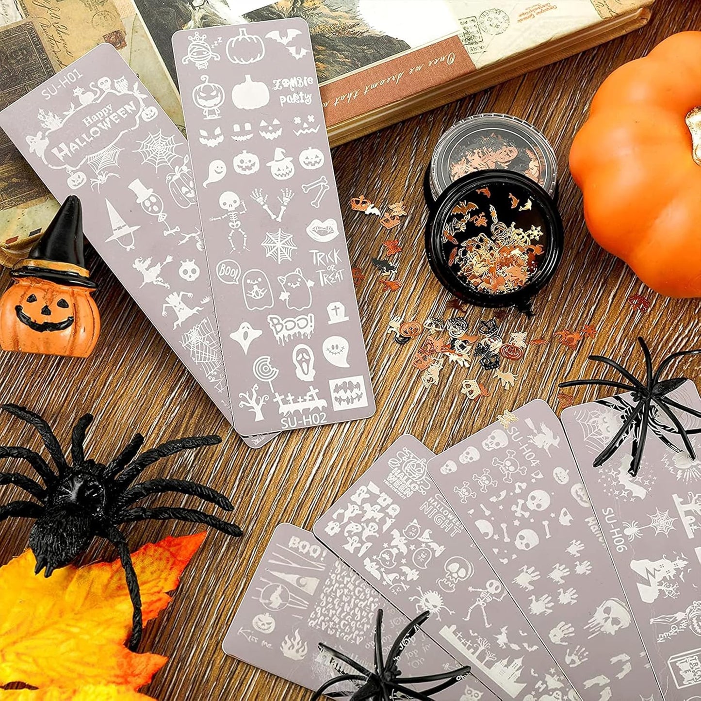 Halloween Nail Stamper Kit 6 Pcs Nail Plates +1 Nail Stamper + 1 Nail Scraper Horror Skull Spider Ghost Bat Nail Art Design Template Nail Stencils Plates Nail Supplies Tools Nail 8pcs Set