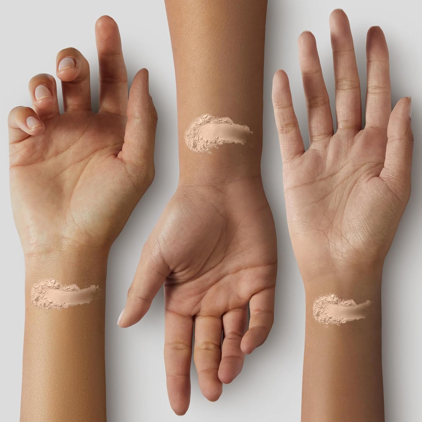 Revlon Setting Powder, PhotoReady Candid Blurring Face Makeup, Anti-Pollution, Lightweight & Breathable High Pigment, Natural Finish, 001 Universal Translucent, 0.5 Oz