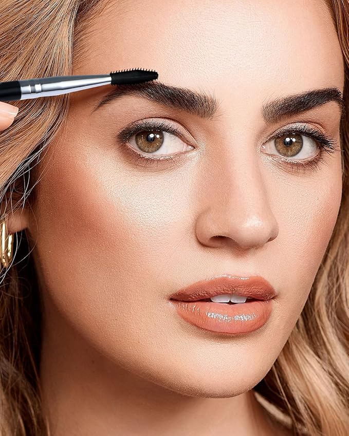 EIGSHOW Dual-Ended Precision Eyebrow Brush and Comb for Eyeliner Lining, Sculpting Brows, Professional Eye Makeup Tools (D109)